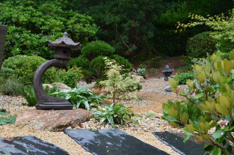 ALLEE pas japonais et massifs japonisant fouesnant - Fouesnant Bénodet