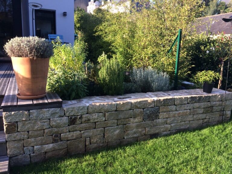 MURET pierres seches granit et terrasse bois exotique fouesnant - Fouesnant Bénodet