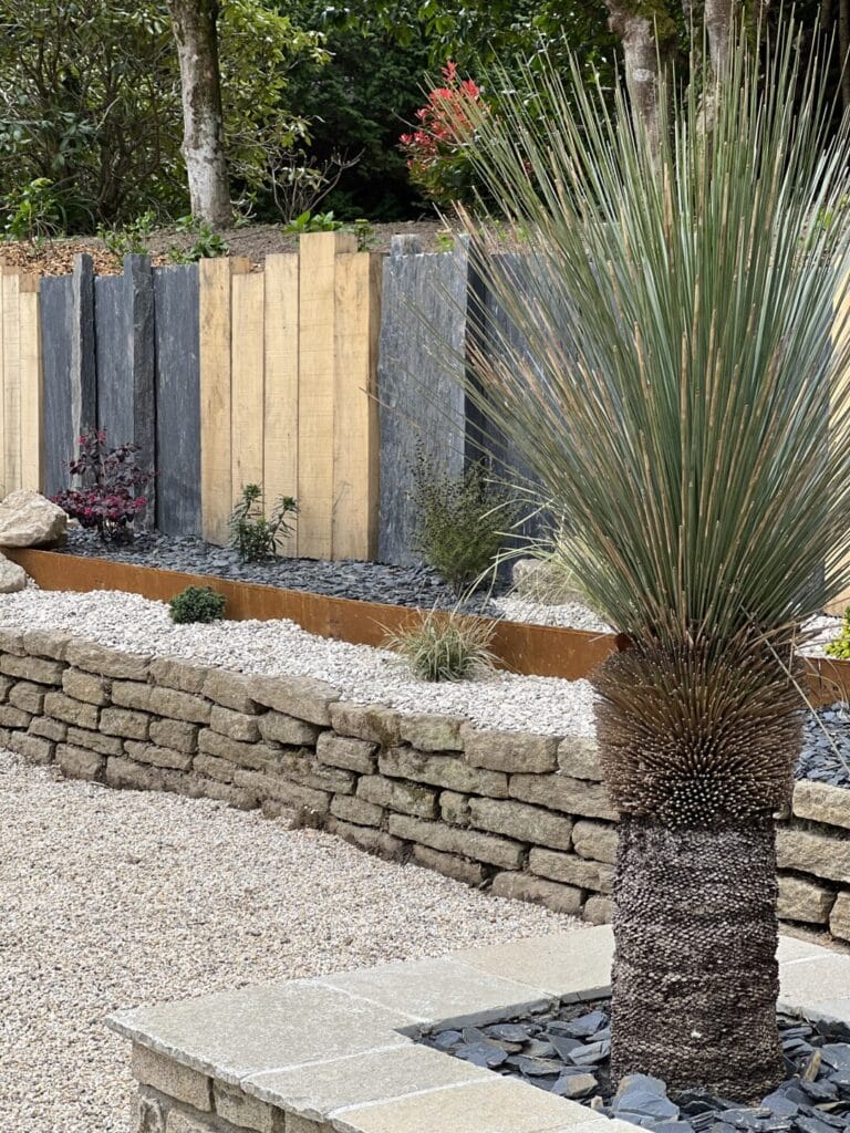 MURET pierres seches soutenement shiste et traverses fouesnant - Fouesnant Bénodet