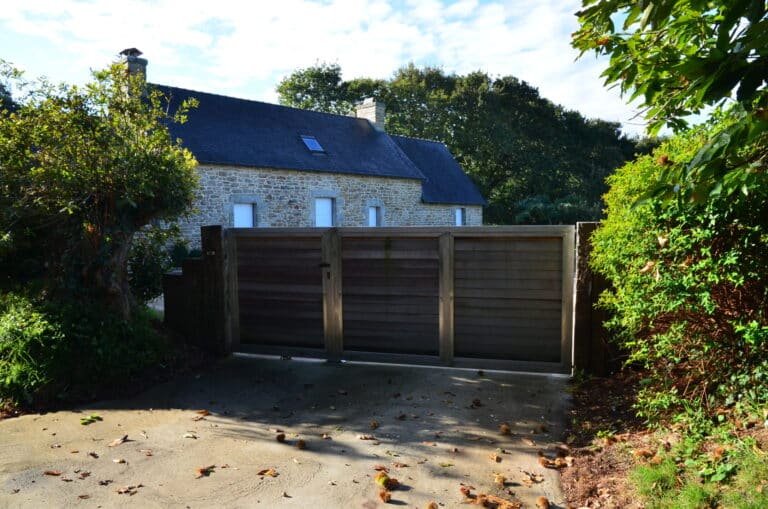 PORTAIL bois coulissant fouesnant - Fouesnant Bénodet