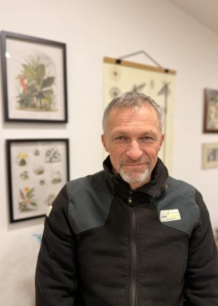 Rémy, responsable entretien des espaces verts